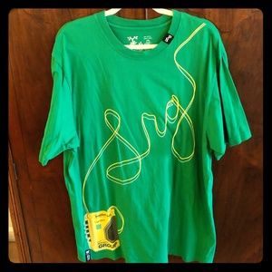 Green Lrg shirt, lightly worn